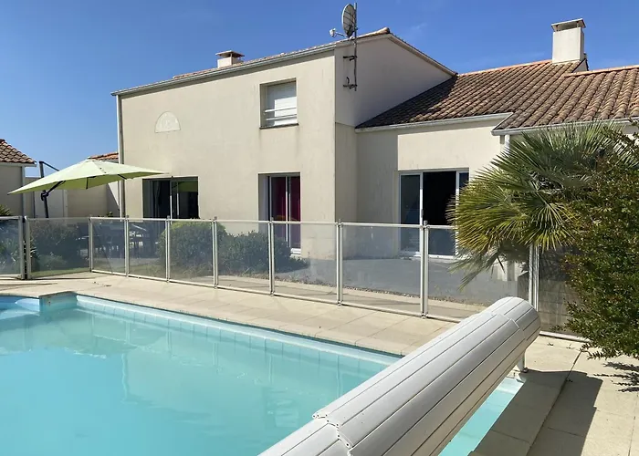 Familiale Avec Piscine Privee Chauffee, 800m Plage, Wifi - Fr-1-231-260 *